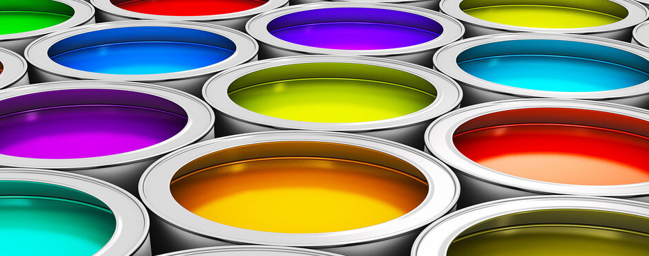 three clear beakers placed on tabletop