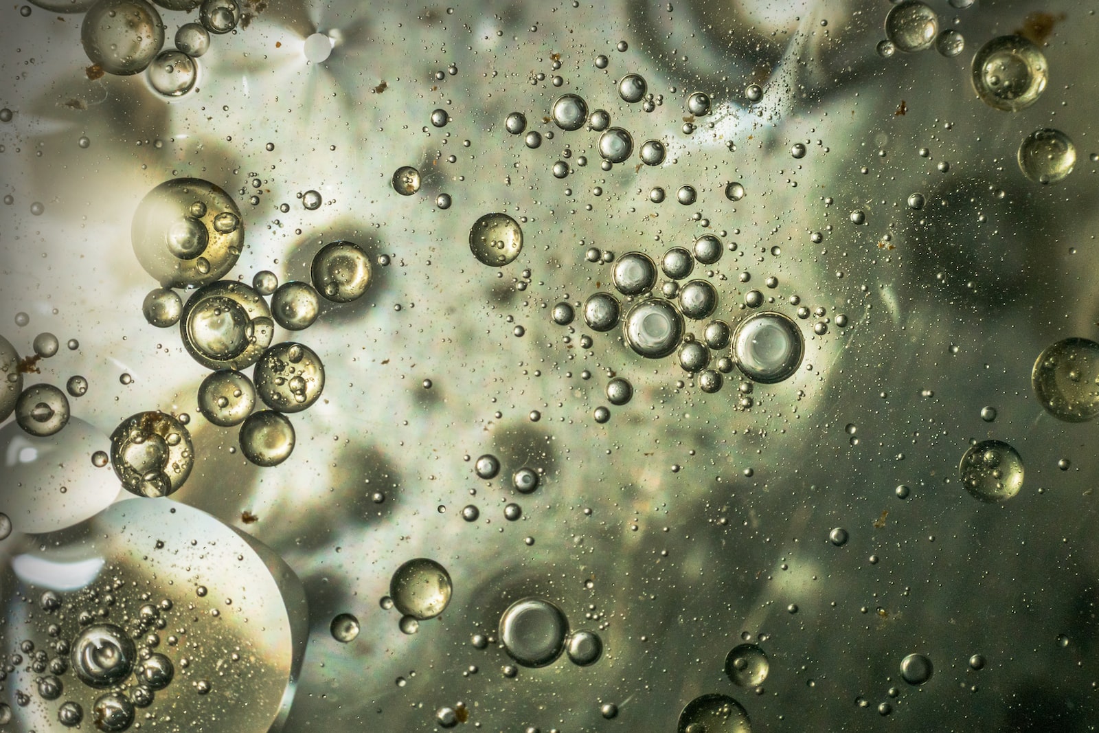 Photo by Sonika Agarwal water droplets on glass panel